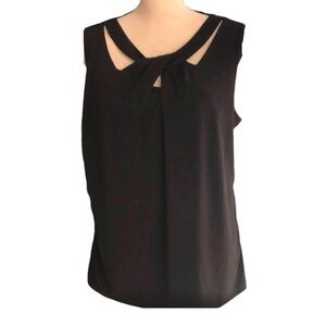 Nine West Black Sleeveless Top W/Twist Detail at Neckline. Size Medium.